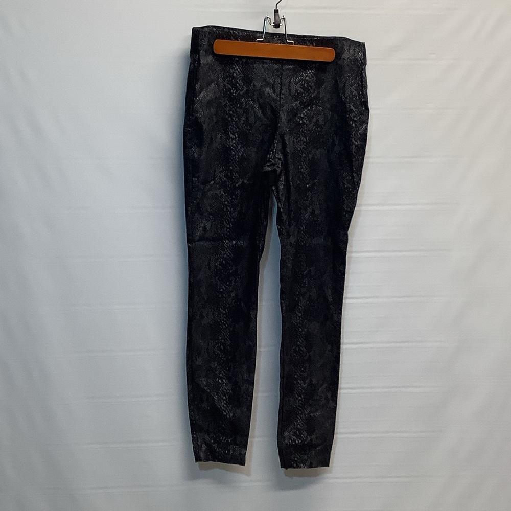 INC international concepts, snakeskin print slim pants women’s size 6